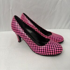 TUK Pink Black Checkered Heels Size 7